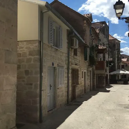 Apartment Historical House Few Meters From The *